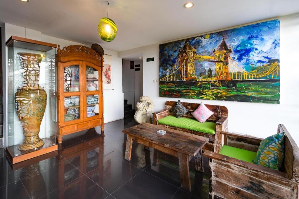 Hadi Poetra Hotel Kuta Lombok Esterno foto