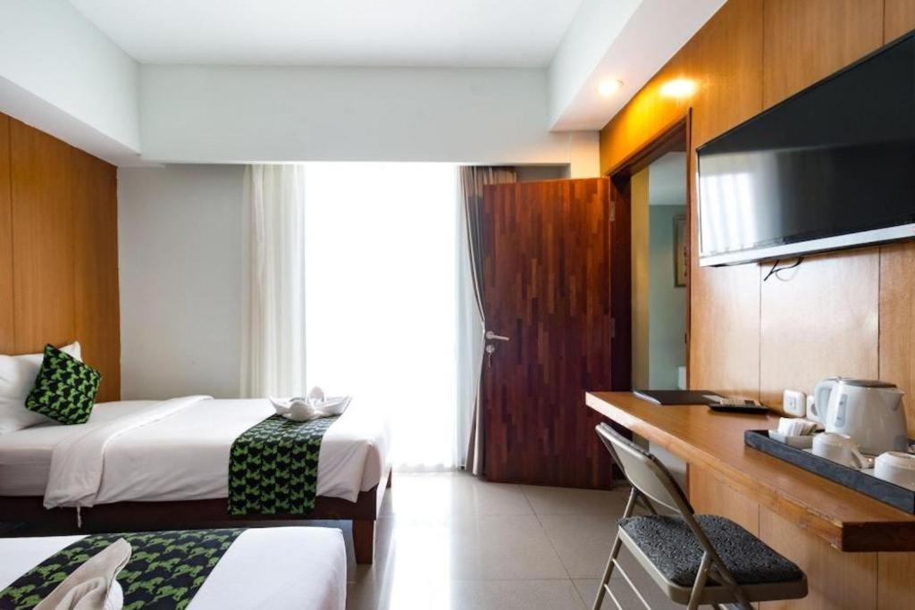 Hadi Poetra Hotel Kuta Lombok Esterno foto